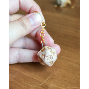 d20 old pink - earring