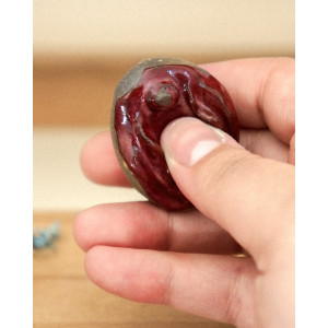 red vulvistone - worry stone