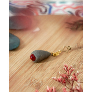 red anthra drop - earring