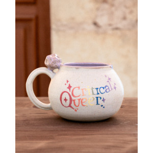 critical queer violet - tasse