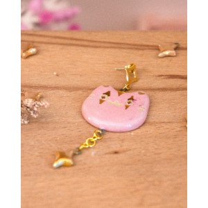 pink starry cat - earring