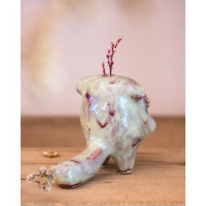 red and cream Soliflore Cat – Dice Holder