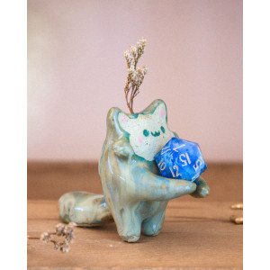 shipwreck Soliflore Cat – Dice Holder