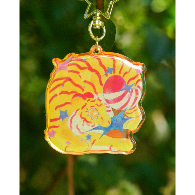 tiger stealing stars pan - rainbow keyring